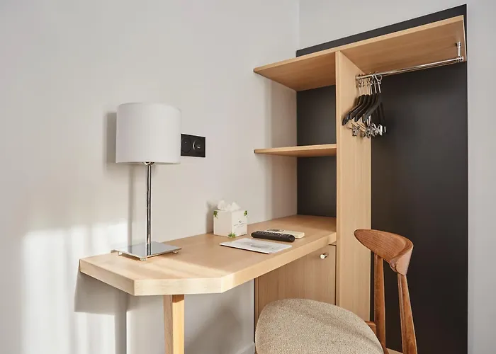 Hotel Gabriel Paris Issy-les-Moulineaux