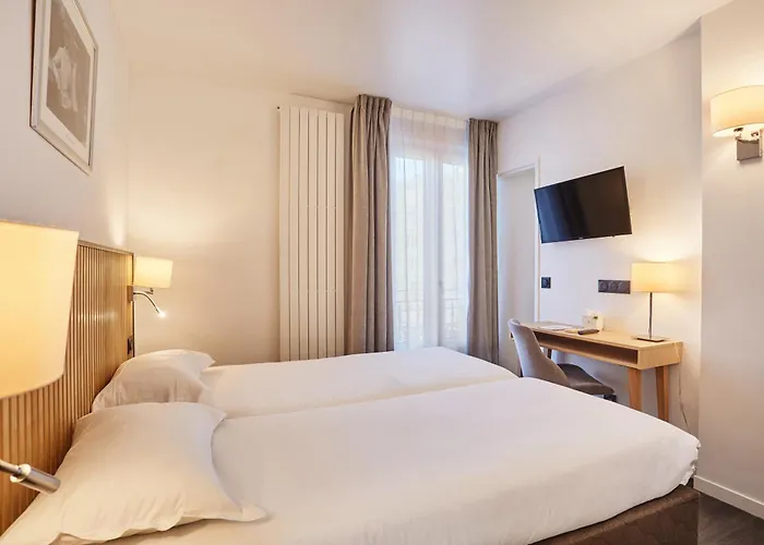 Hotel Gabriel Paris Issy-les-Moulineaux