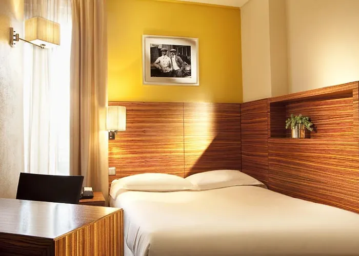 Hotel Gabriel Paris 3*