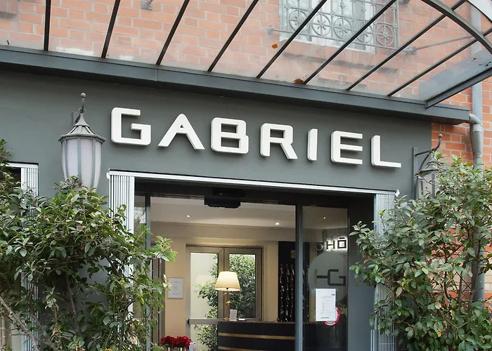 Gabriel Paris Issy-les-Moulineaux