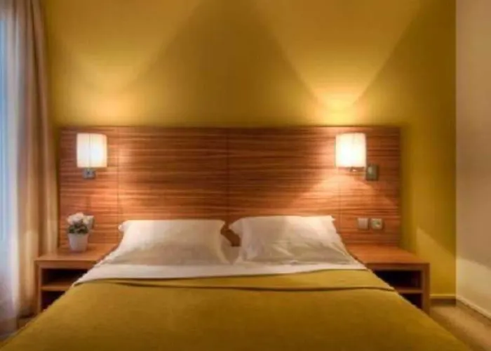 Hotel Gabriel Paris Issy-les-Moulineaux